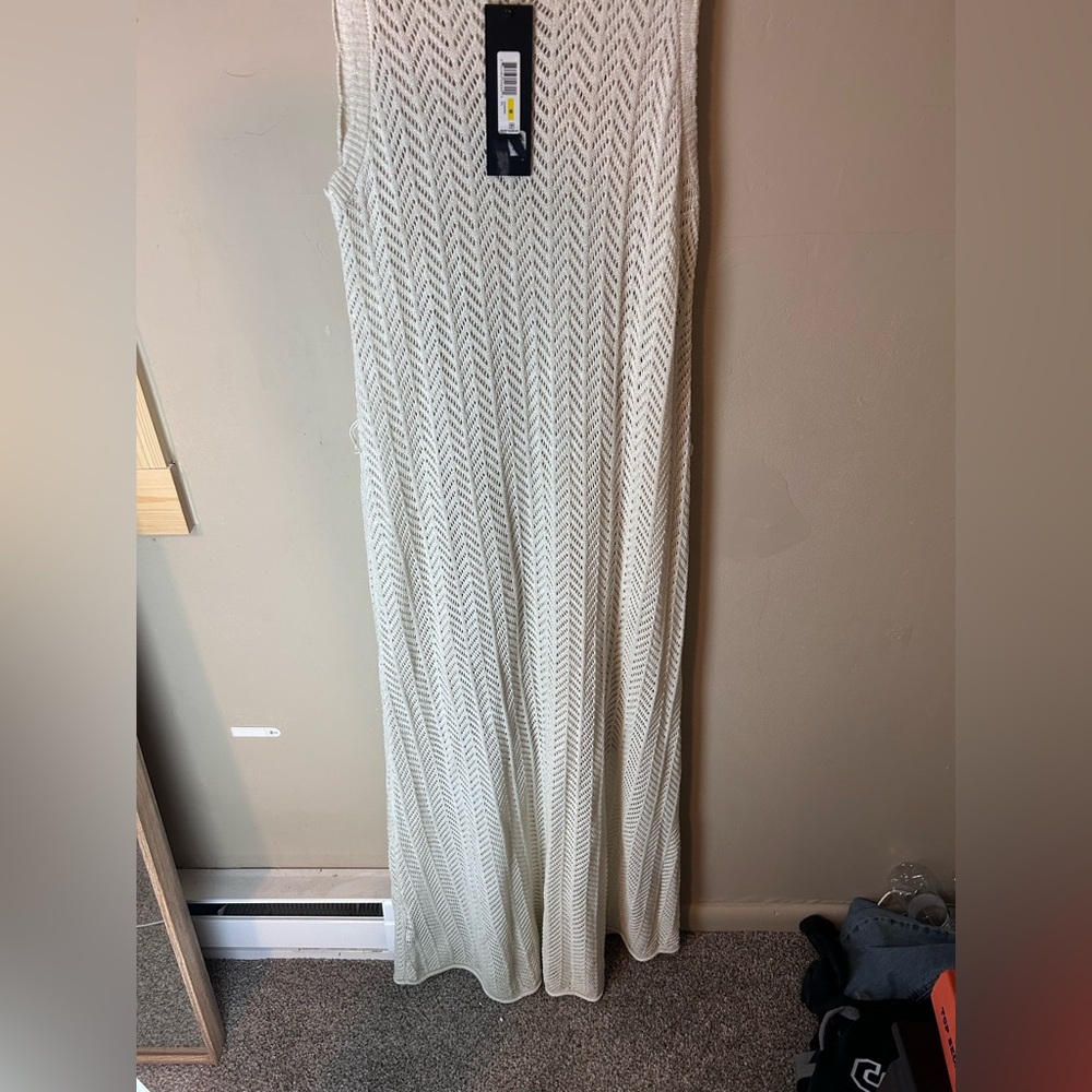NWT DKNY Pointelle Knit Dress Size M Scallop Neckline Vacation Chic Old Money - Picture 4 of 11